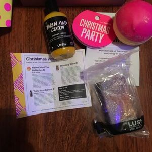 LUSH CHRISTMAS BEAUTY BOX- 💕 SOLD